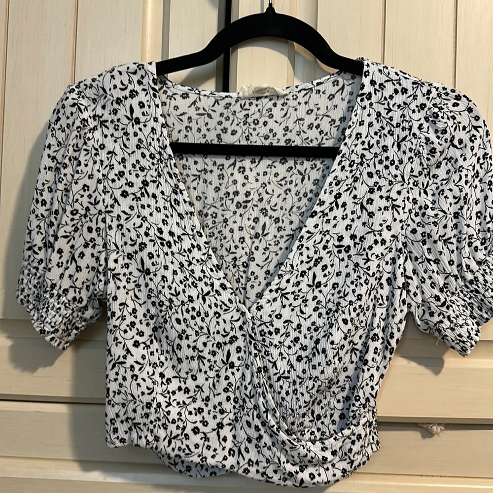 Pacsun la hearts blouse floral small